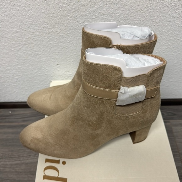 LifeStride Truly Ankle Bootie - Picture 6 of 11